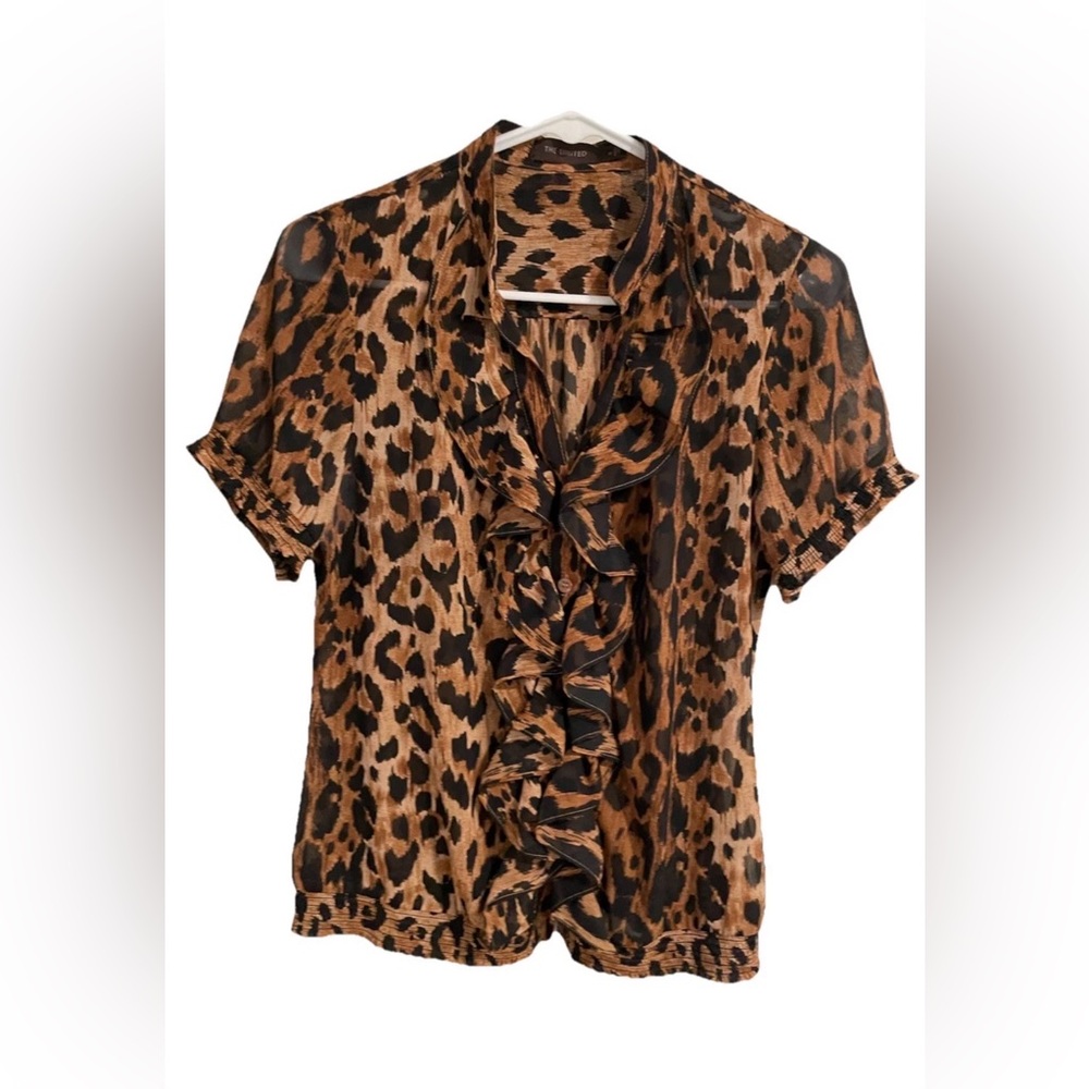 The Limited Cheetah Animal Print
SS Top Sheer Blouse Ruffles
Womens Size S